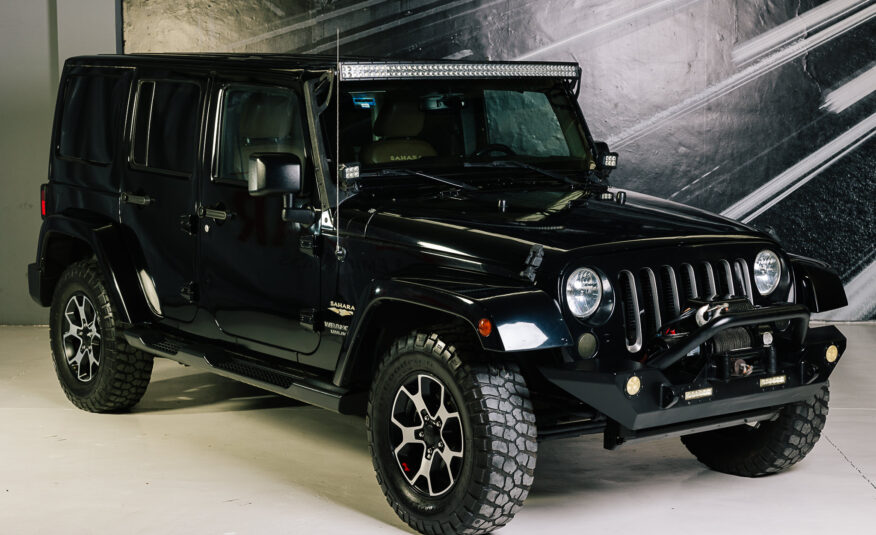 JEEP WRANGLER SAHARA UNLIMITED 4X4 2015