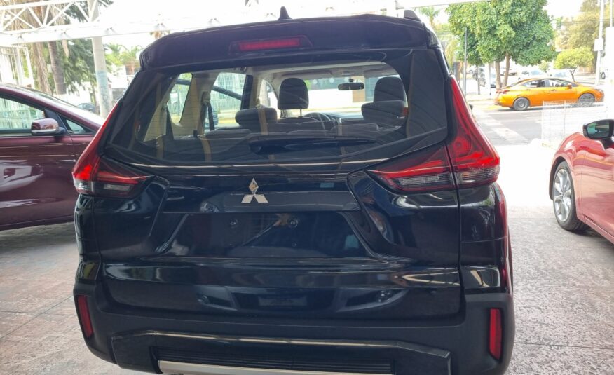 MITSUBISHI XPANDER CROSS LIMITED 2022