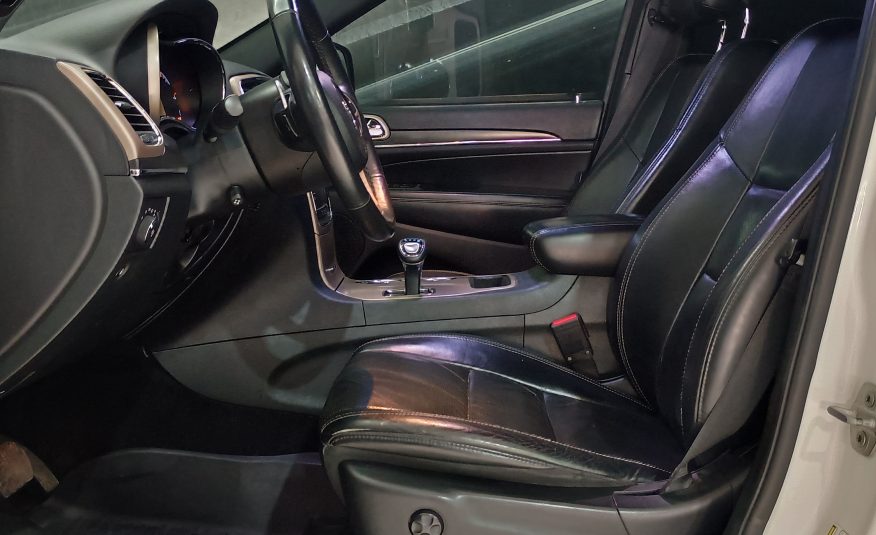 JEEP GRAND CHEROKEE LUJO LIMITED 2015