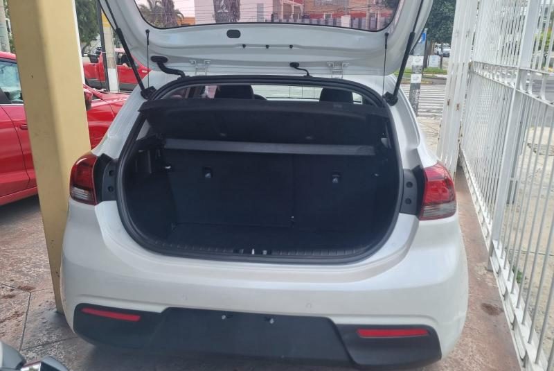 KIA RIO EX PACK 2018 HB.