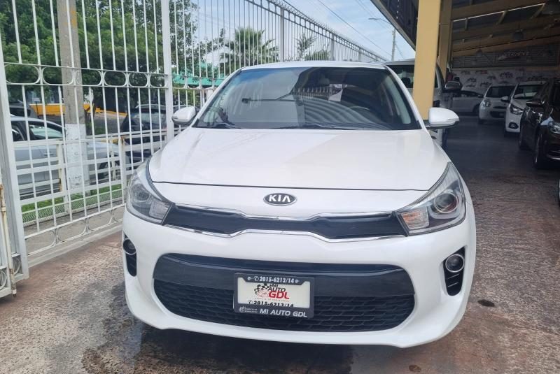 KIA RIO EX PACK 2018 HB.