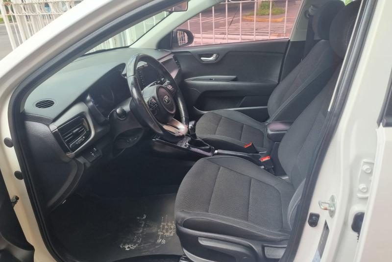 KIA RIO EX PACK 2018 HB.