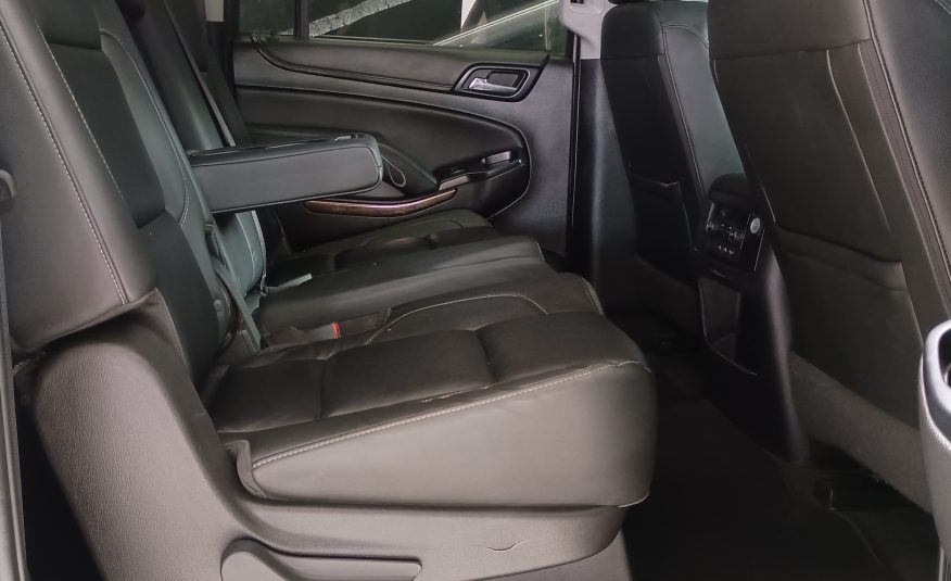CHEVROLET SUBURBAN LT 2020