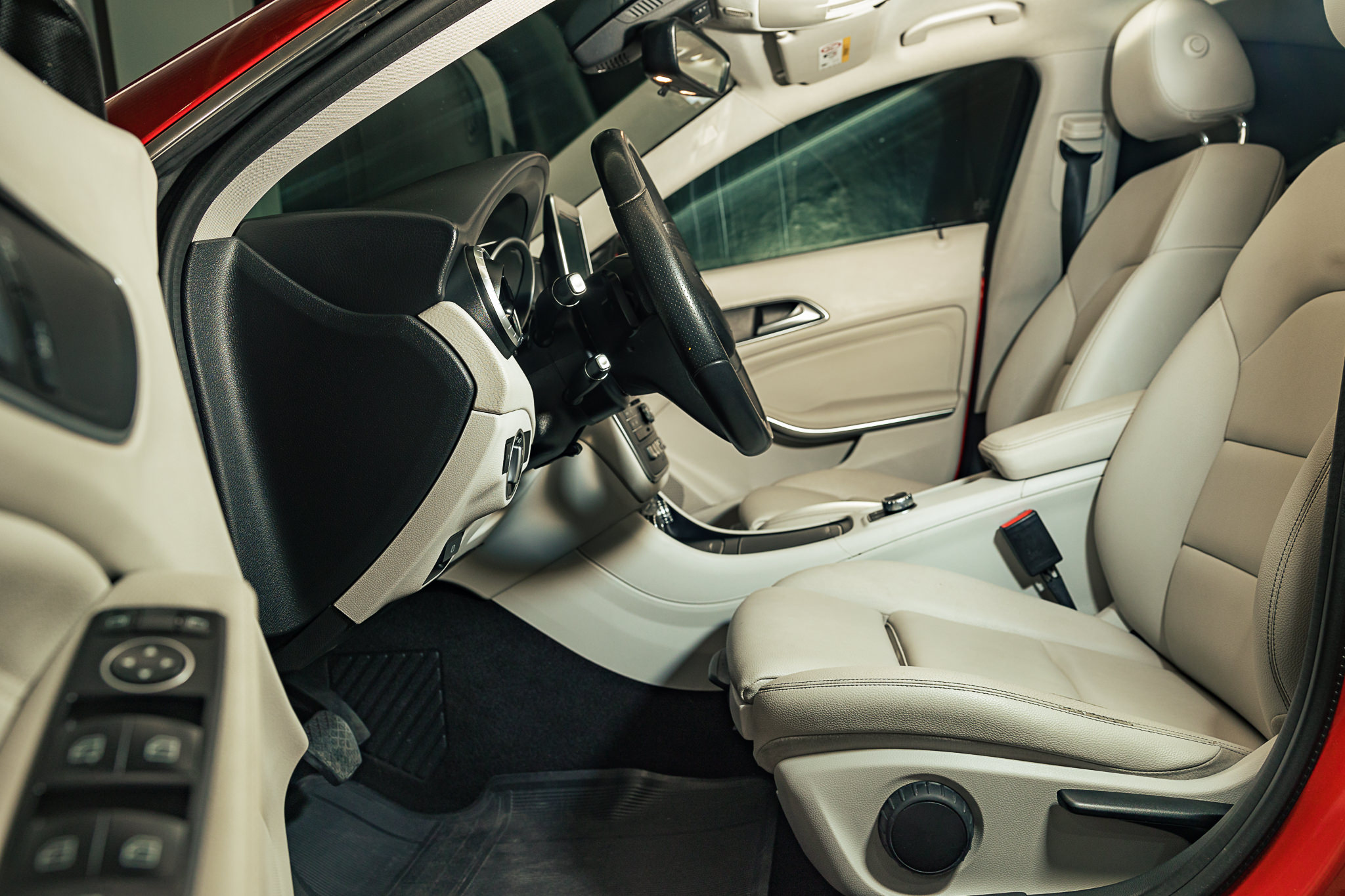 MERCEDES CLA200 2017