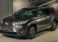 TOYOTA HIGHLANDER XLE 2017