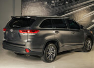 TOYOTA HIGHLANDER XLE 2017