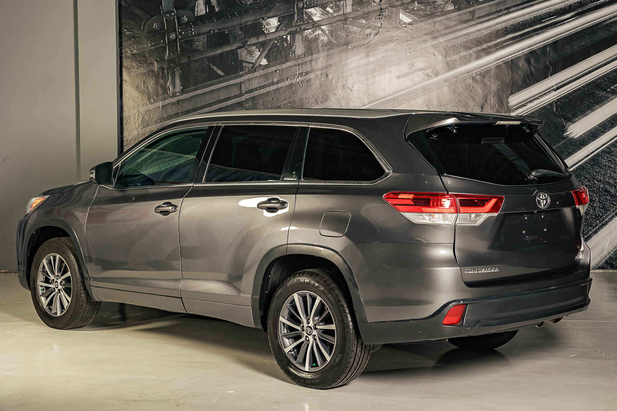 TOYOTA HIGHLANDER XLE 2017