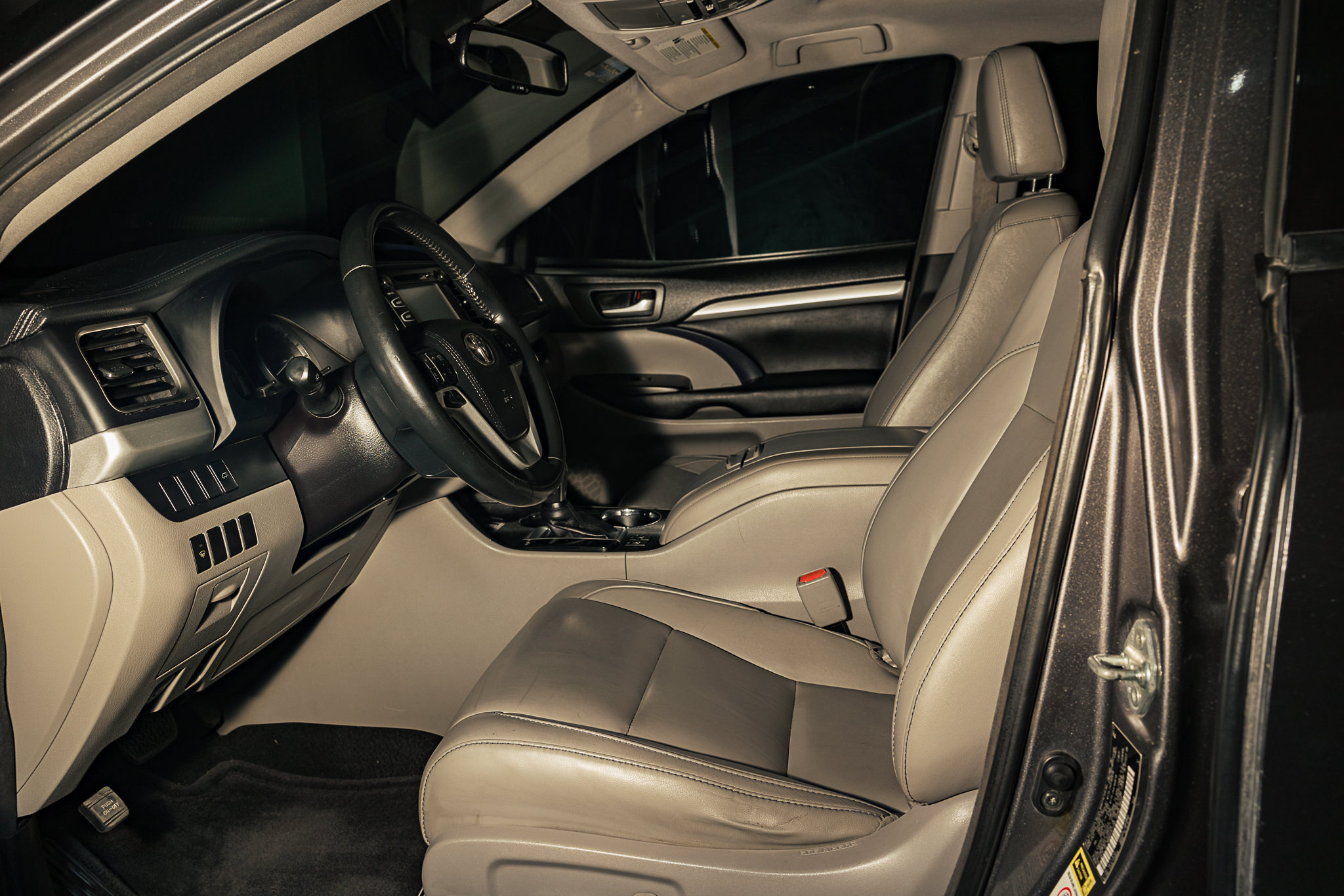 TOYOTA HIGHLANDER XLE 2017