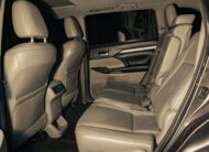 TOYOTA HIGHLANDER XLE 2017