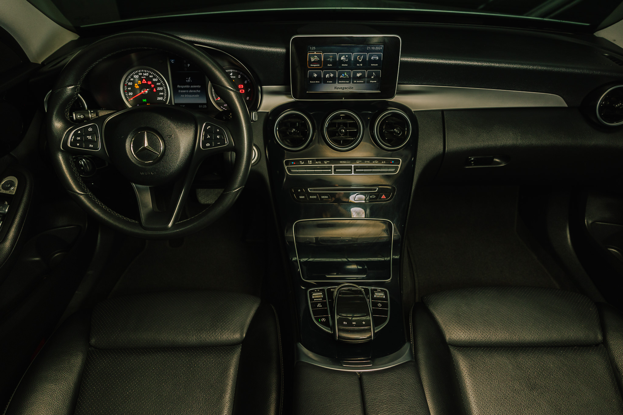 MERCEDES BENZ C-180 CGI 2018