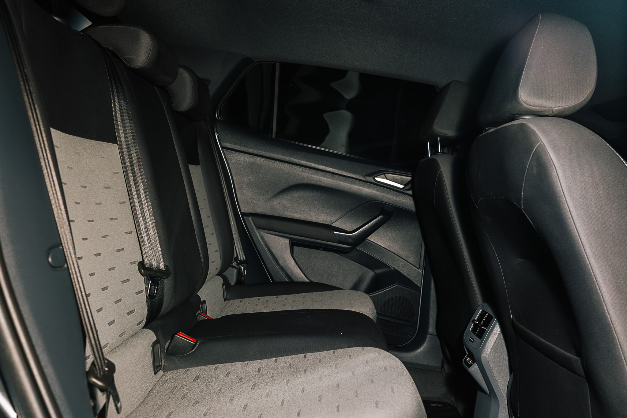 VOLKSWAGEN T-CROSS COMFORTLINE 2021 BONO DE $ 30,000