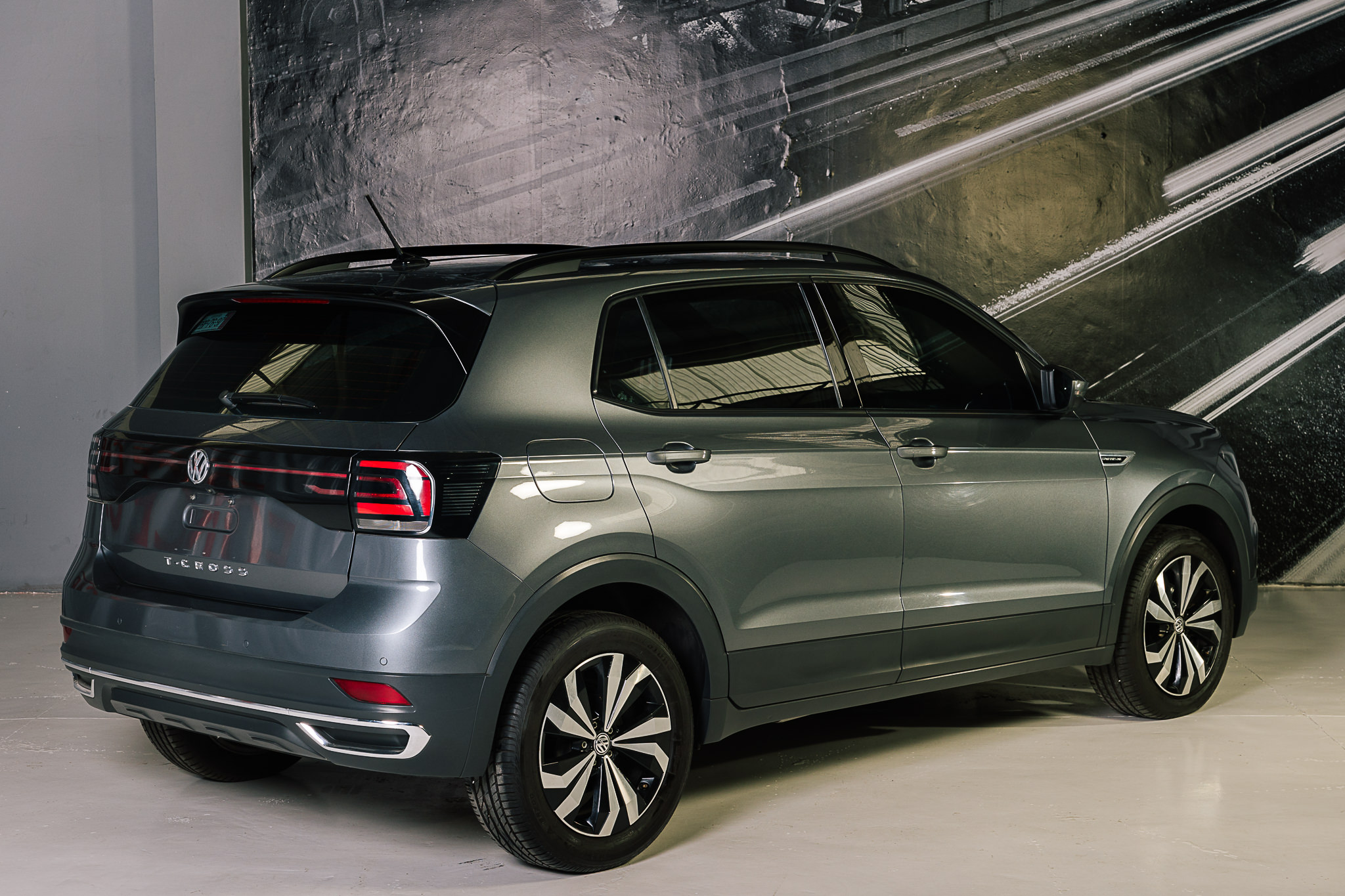 VOLKSWAGEN T-CROSS COMFORTLINE 2021 BONO DE $ 30,000