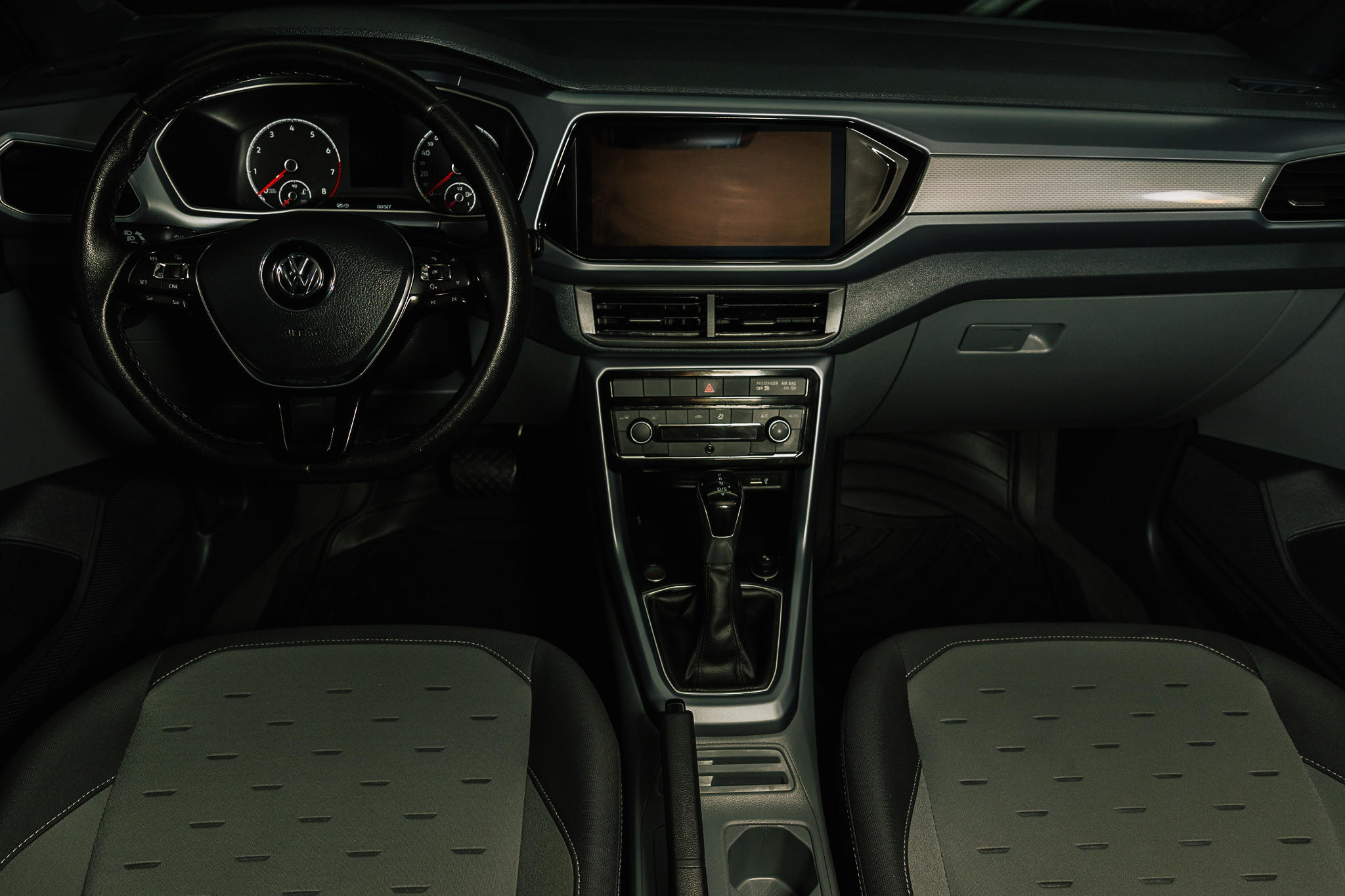 VOLKSWAGEN T-CROSS COMFORTLINE 2021 BONO DE $ 30,000