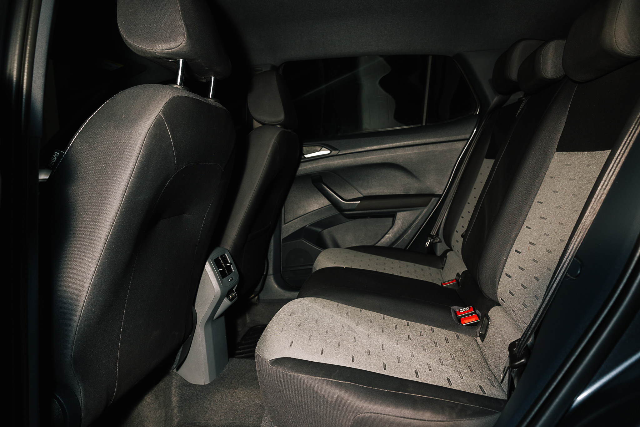 VOLKSWAGEN T-CROSS COMFORTLINE 2021 BONO DE $ 30,000