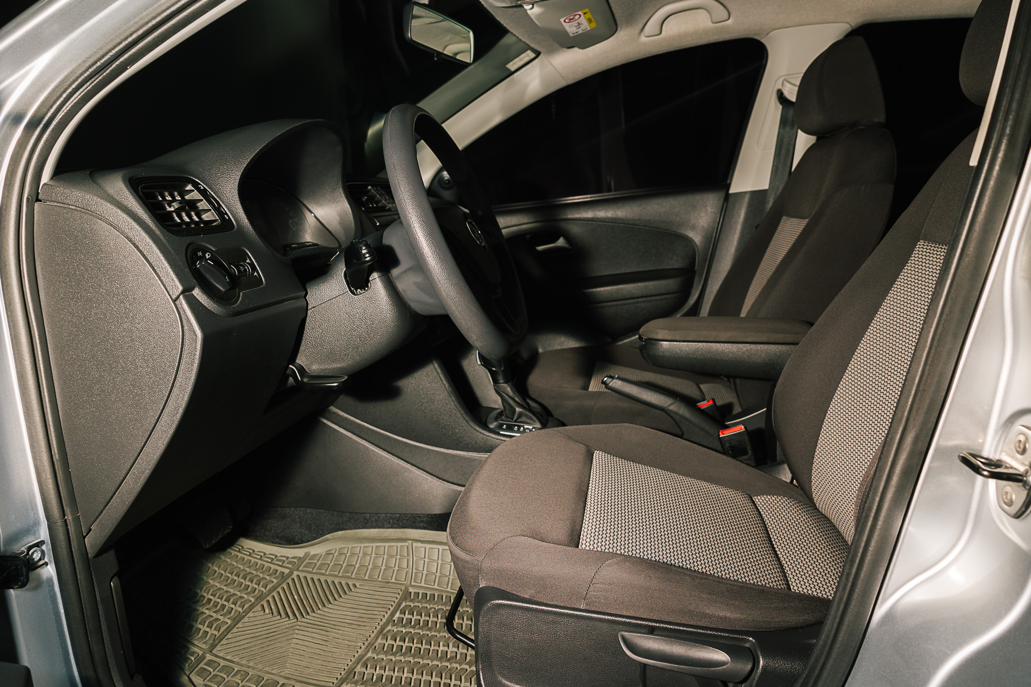 VOLKSWAGEN VENTO 2020 COMFORTLINE BONO DE $ 30,000