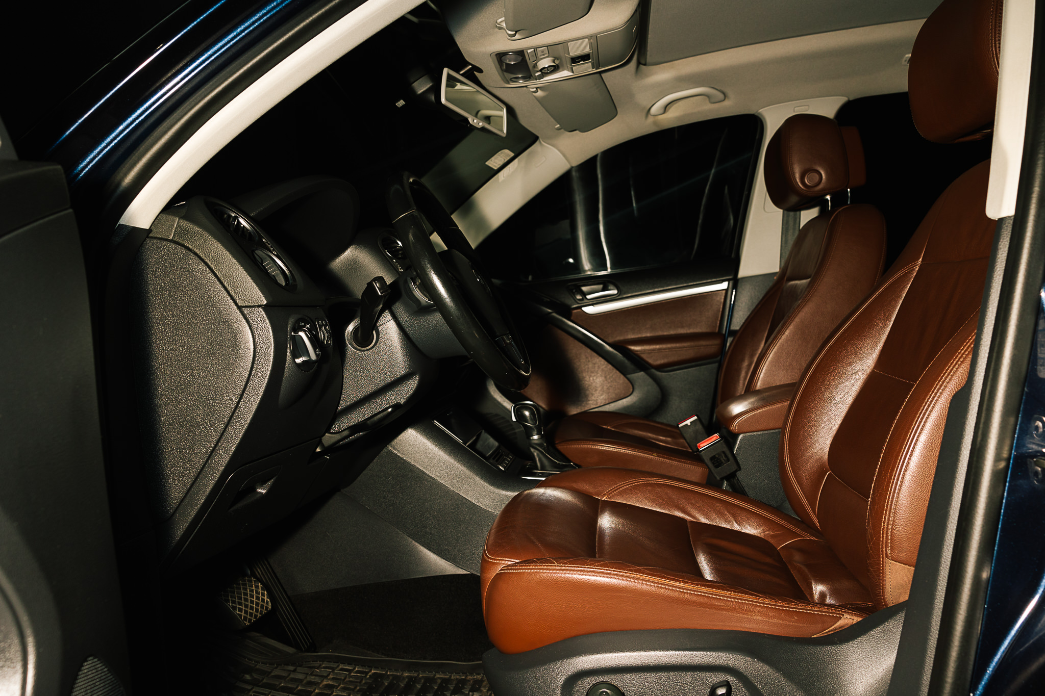 VOLKSWAGEN TIGUAN TRACK 2015