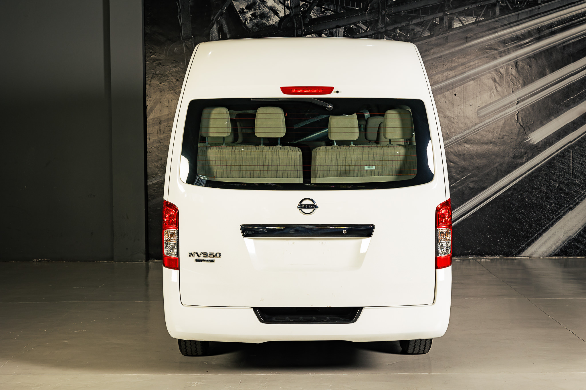 NISSAN URVAN NV350 MT V4 15 PASAJEROS 2021 BONO DE $ 40,000