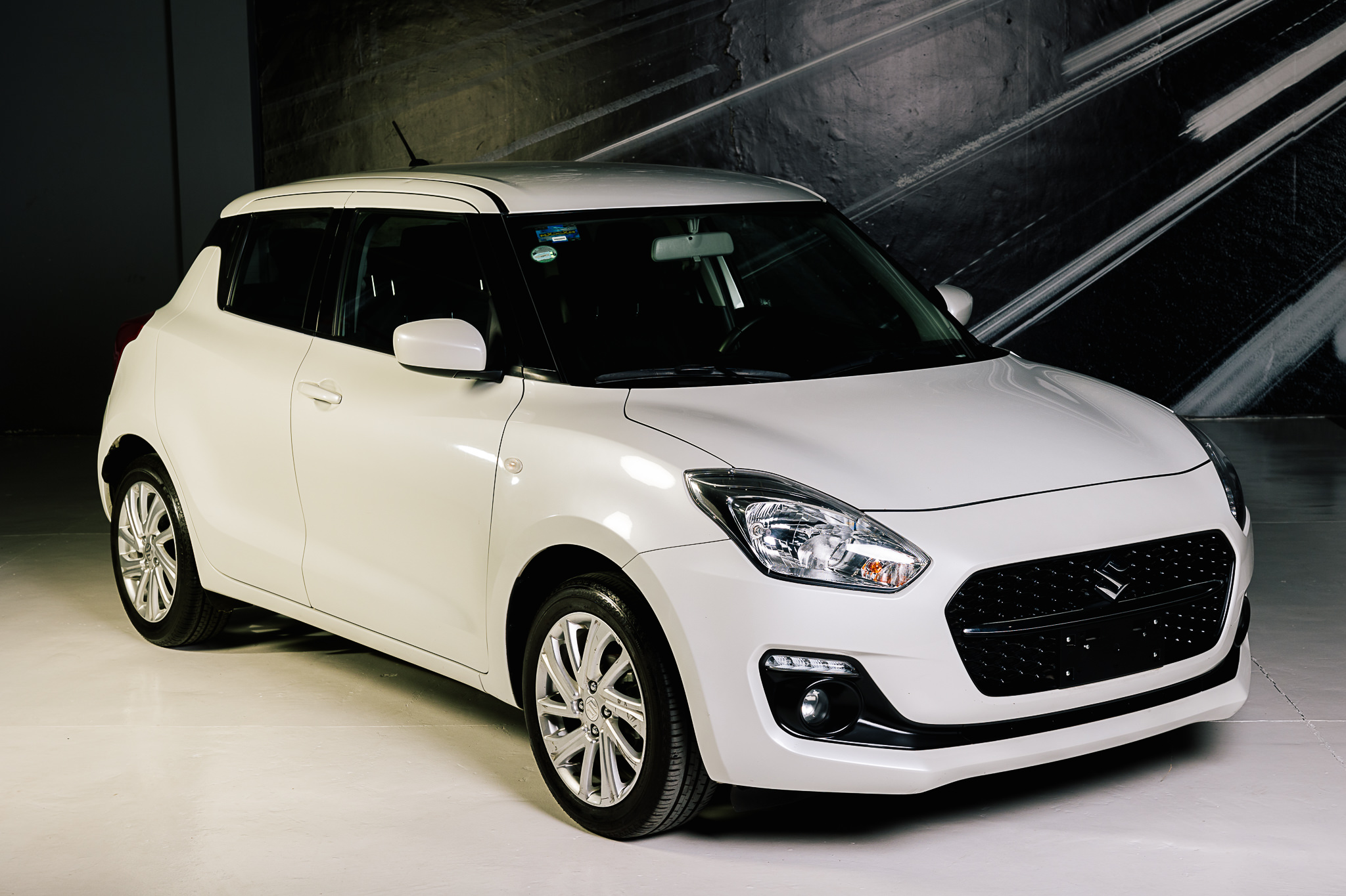 SUZUKI SWIFT GLS 2023