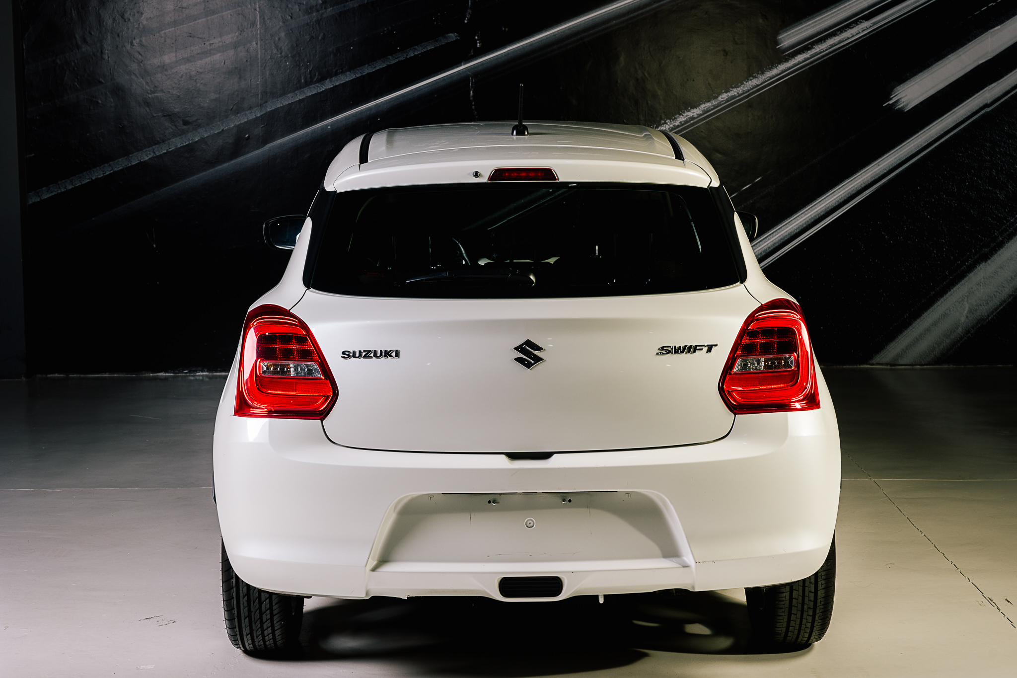 SUZUKI SWIFT GLS 2023