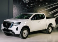 NISSAN NP 300 FRONTIER XE 2022 *LINEA NUEVA*