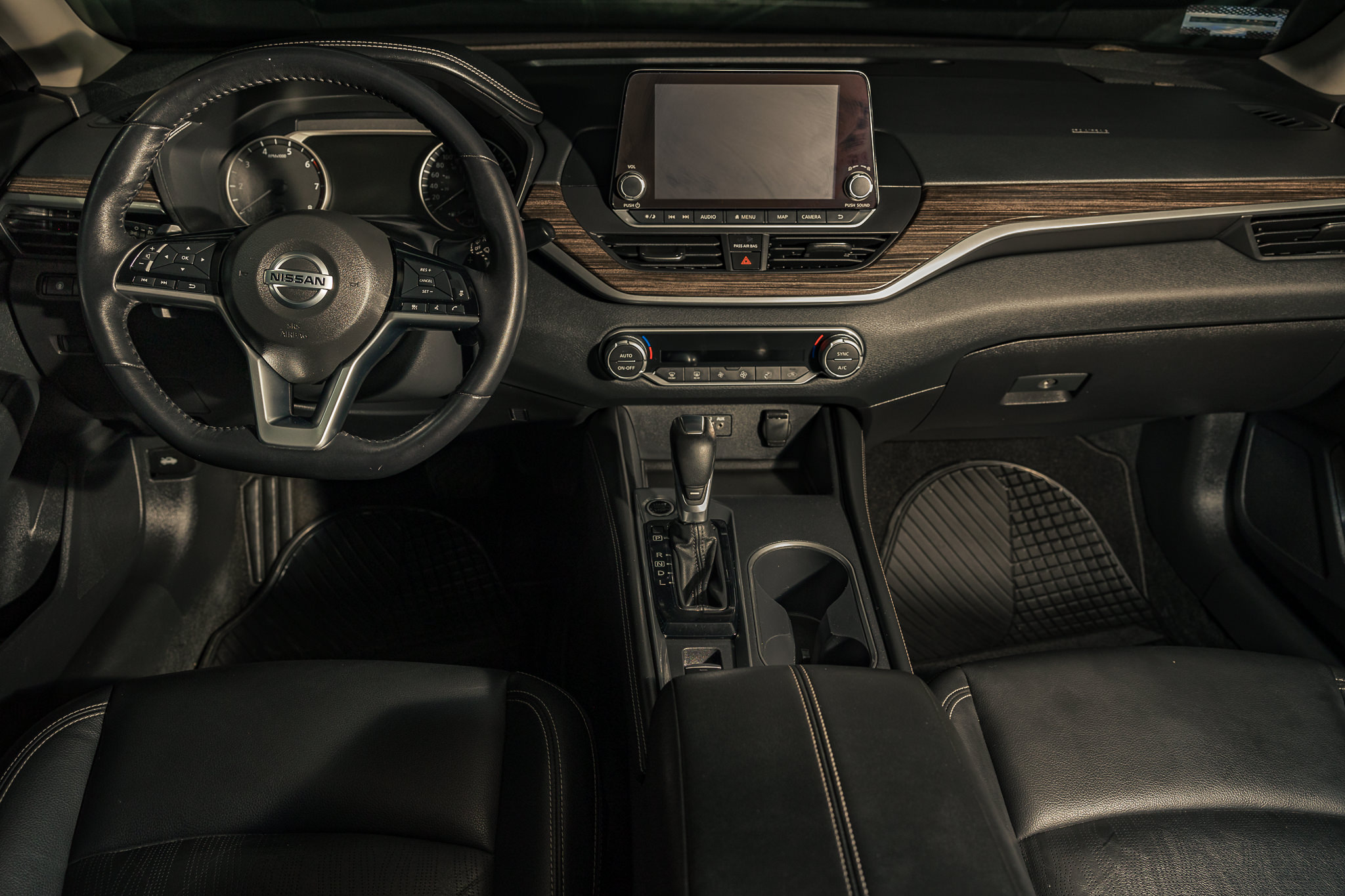 NISSAN ALTIMA EXCLUSIVE 2019 BONO DE $ 20,000