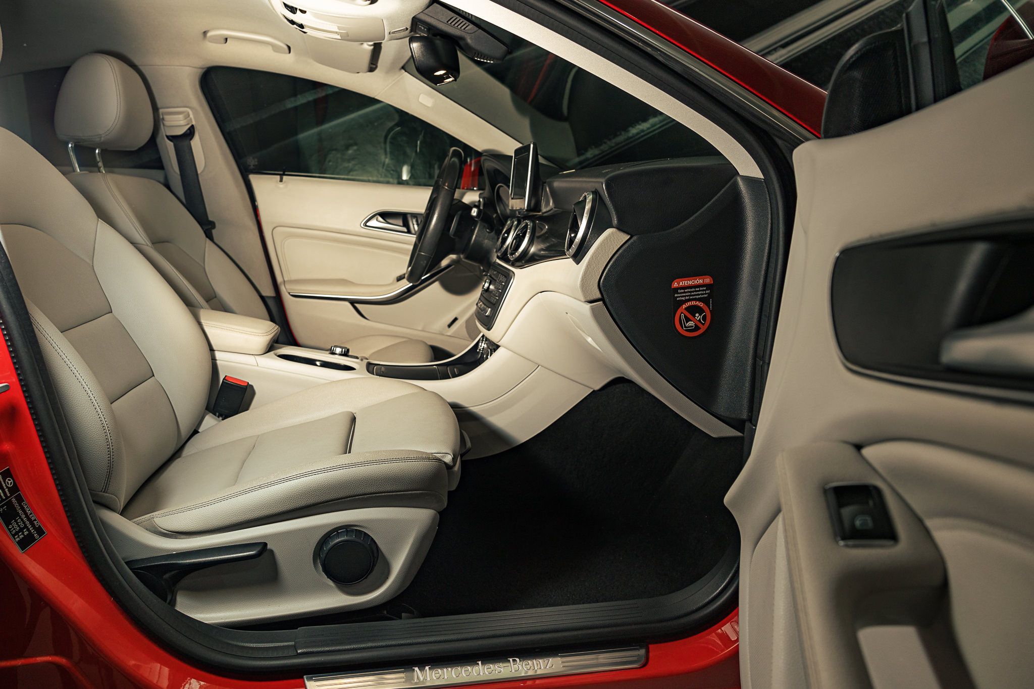 MERCEDES CLA200 2017