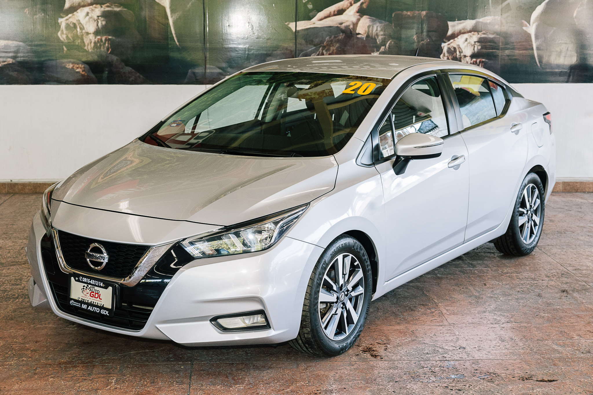 NISSAN VERSA ADVANCE 2020 BONO DE $ 30,000