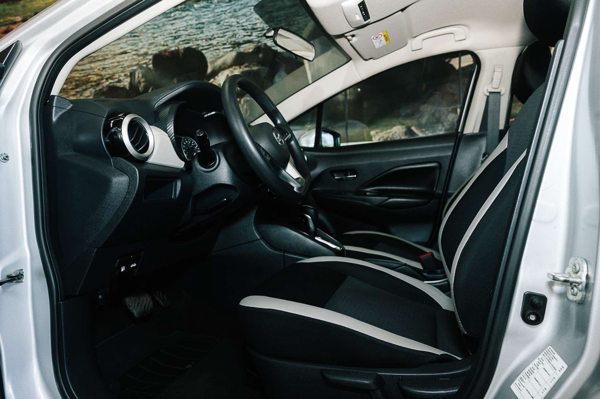 NISSAN VERSA ADVANCE 2020 BONO DE $ 30,000