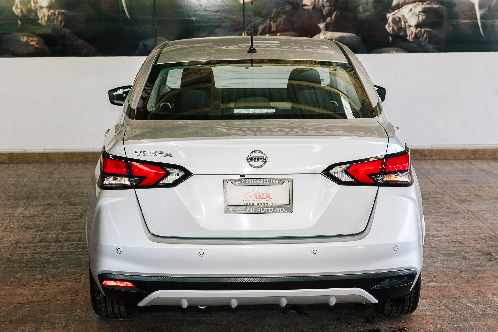 NISSAN VERSA ADVANCE 2020 BONO DE $ 30,000