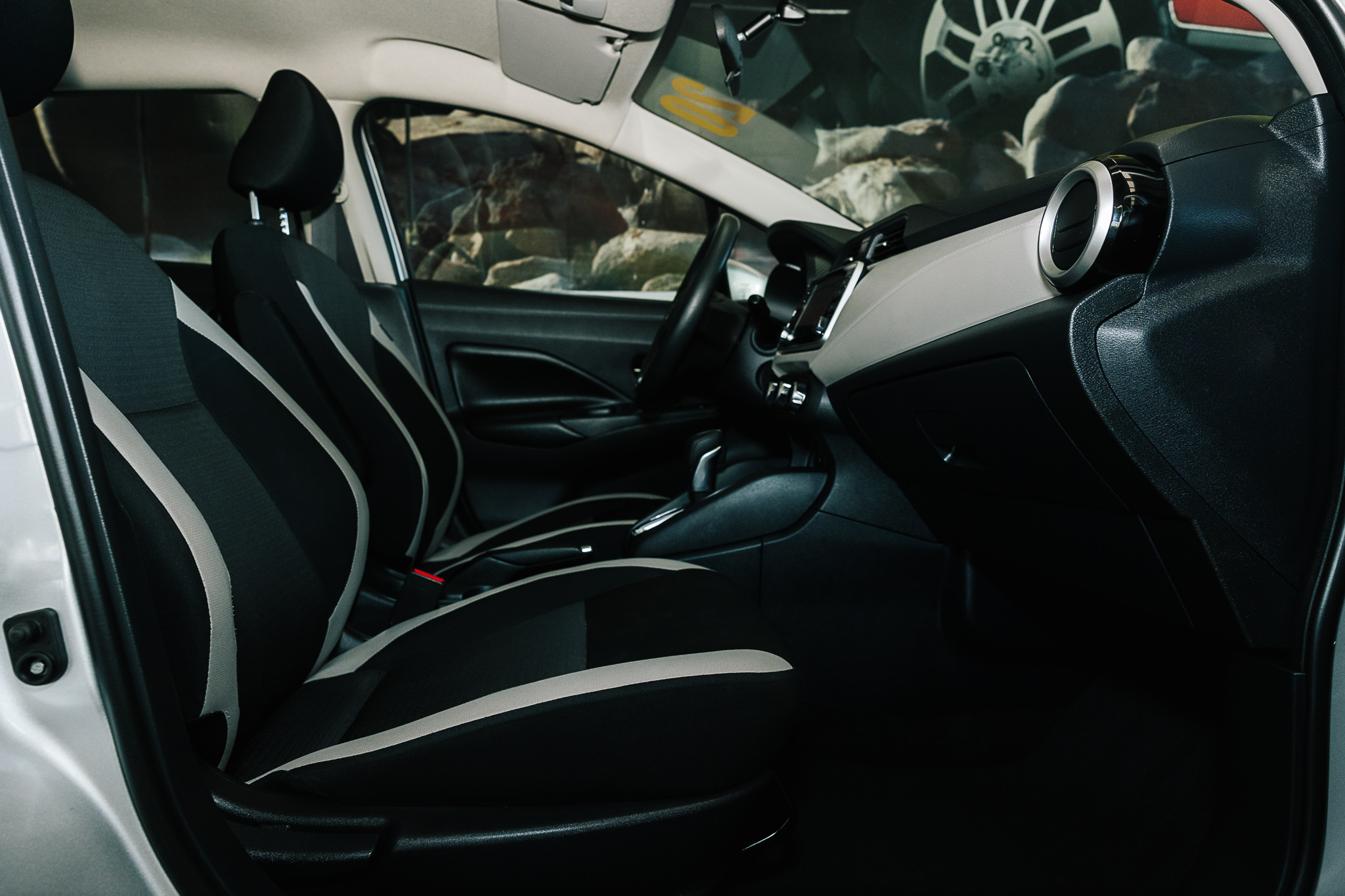 NISSAN VERSA ADVANCE 2020 BONO DE $ 30,000