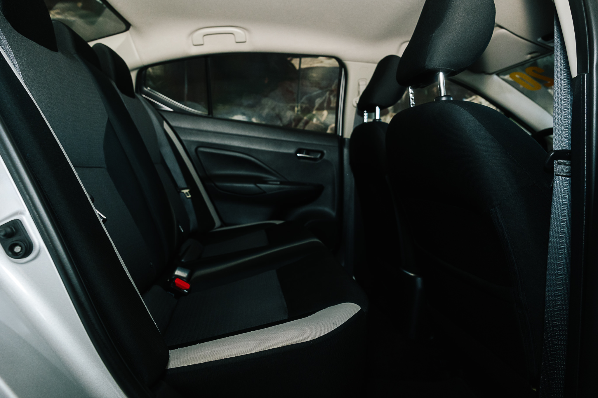 NISSAN VERSA ADVANCE 2020 BONO DE $ 30,000