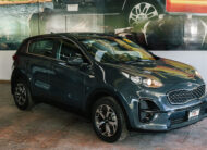 KIA SPORTAGE LX 2020