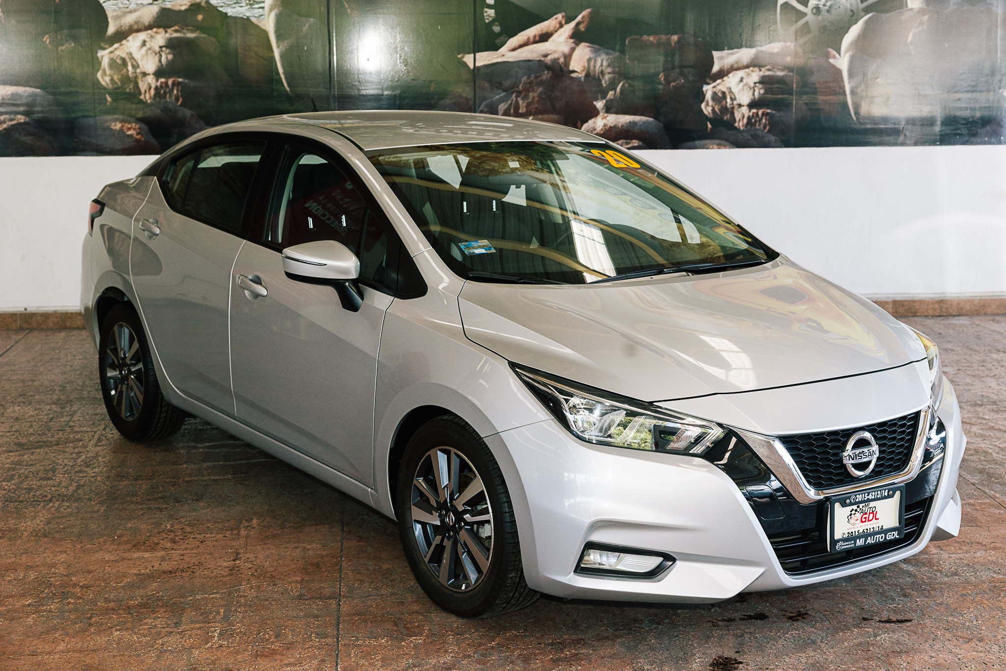 NISSAN VERSA ADVANCE 2020 BONO DE $ 30,000