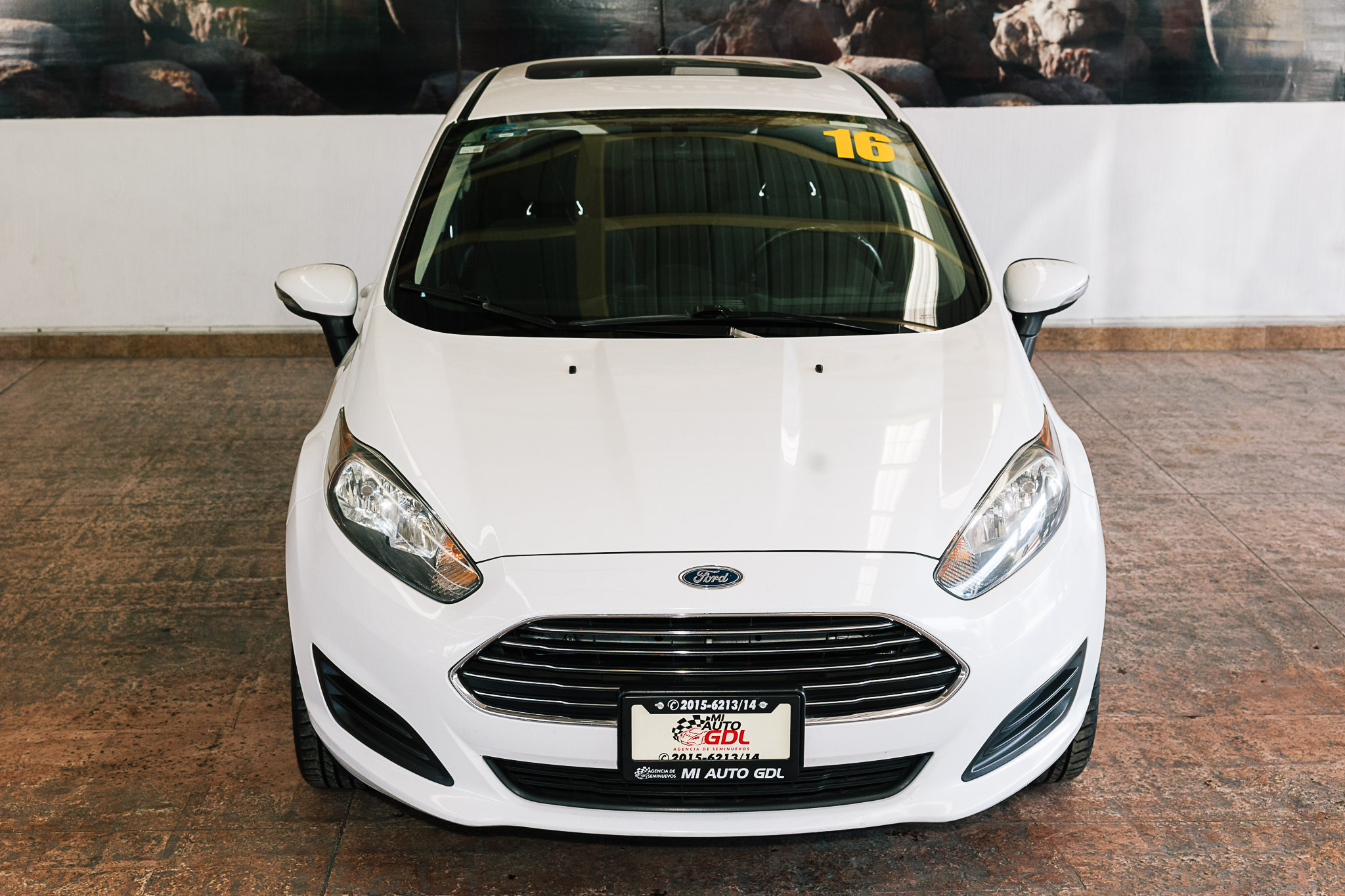 FORD FIESTA SE AUT V4 2016