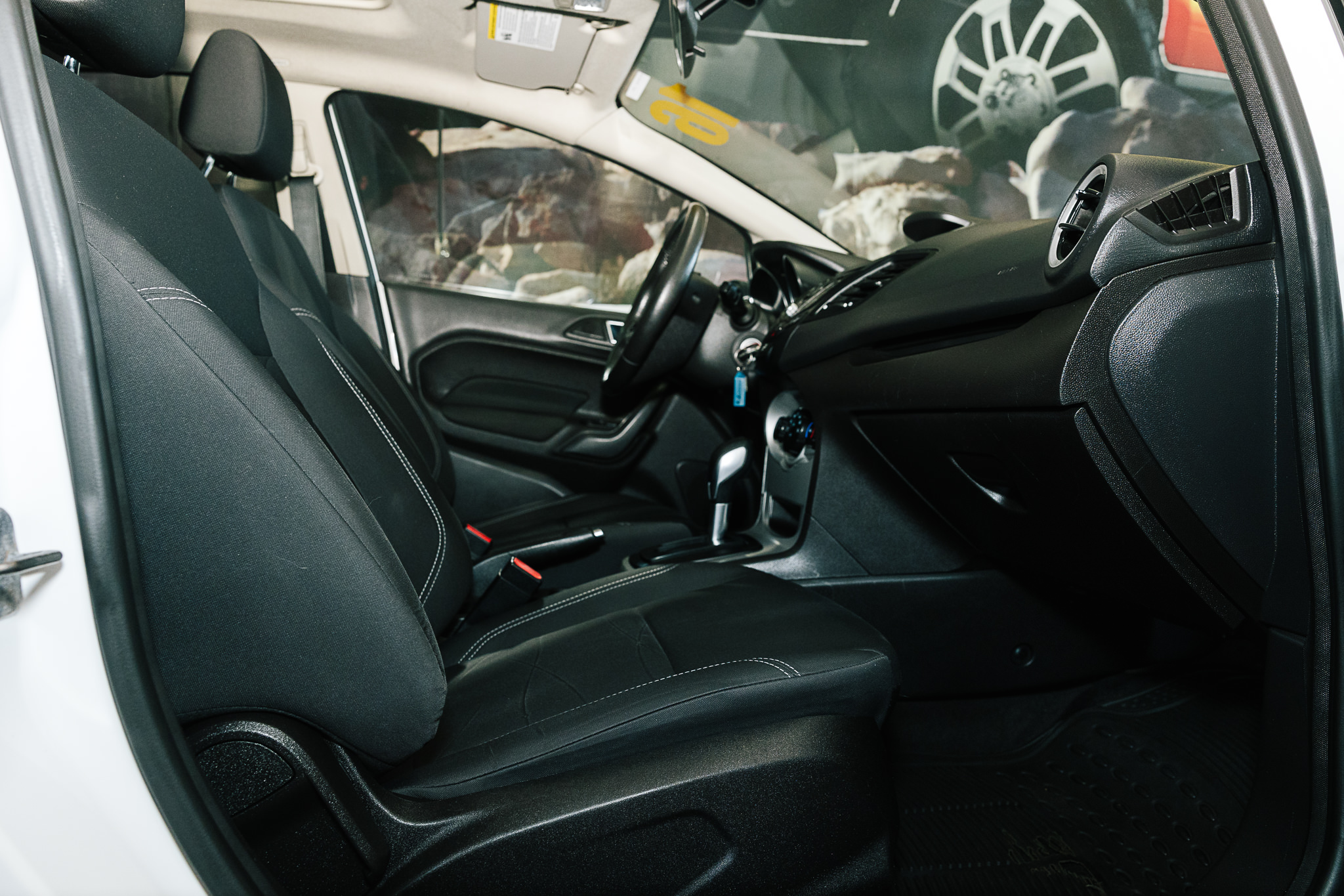 FORD FIESTA SE AUT V4 2016