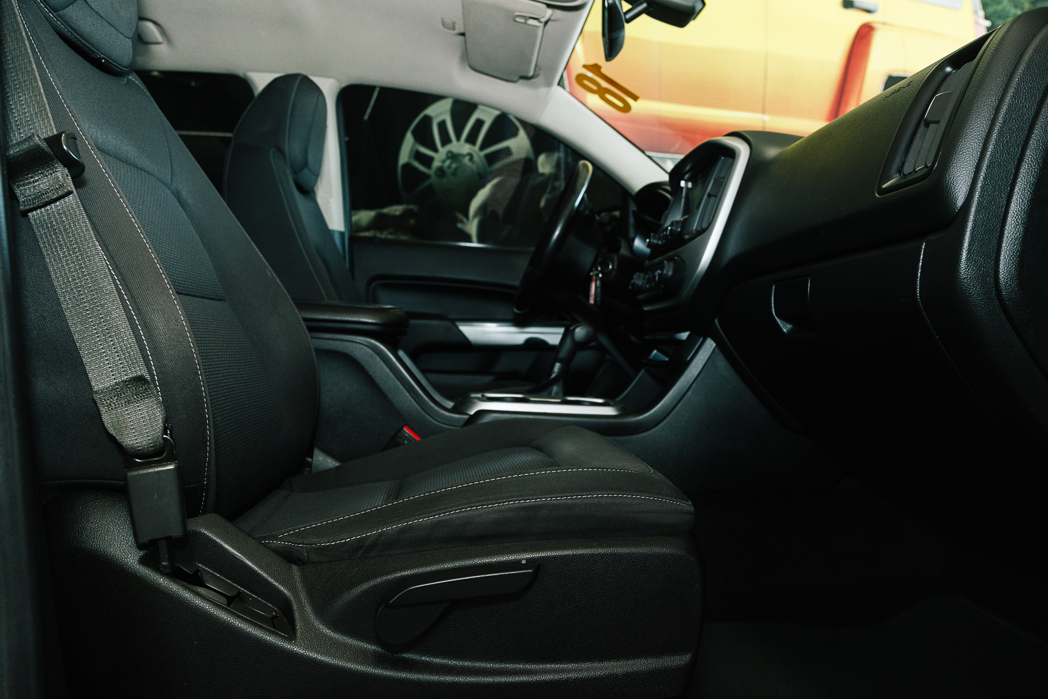 CHEVROLET COLORADO 2018 BONO DE $ 30,000