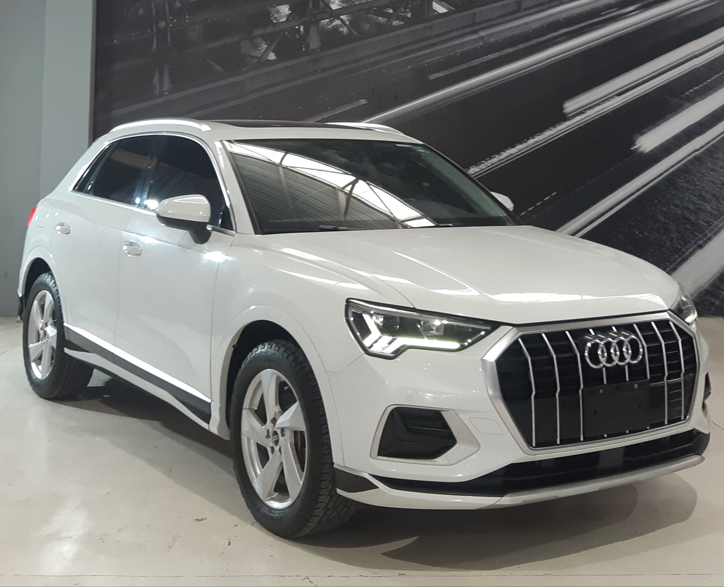 AUDI Q3 LUXURY 2021