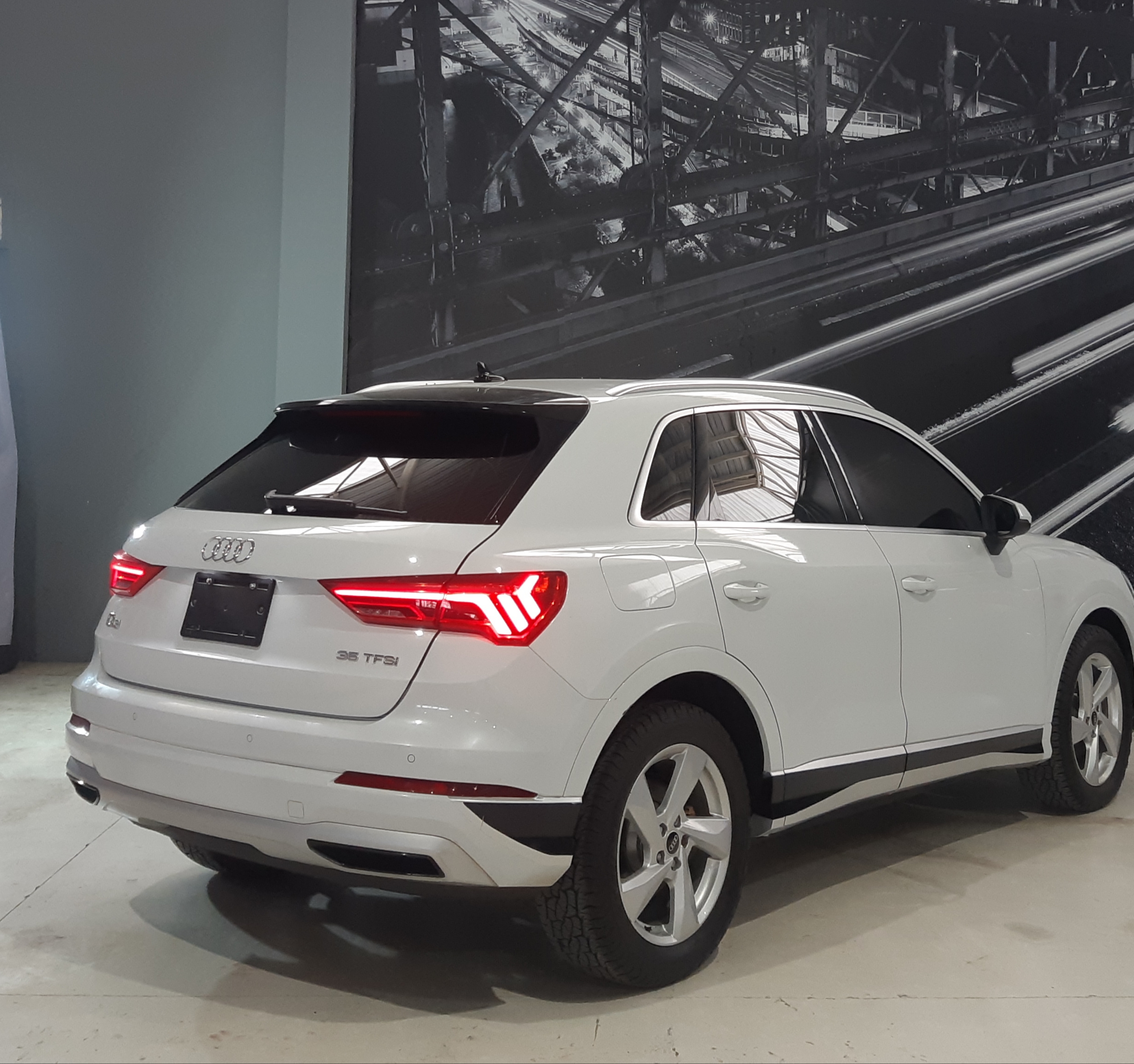 AUDI Q3 LUXURY 2021