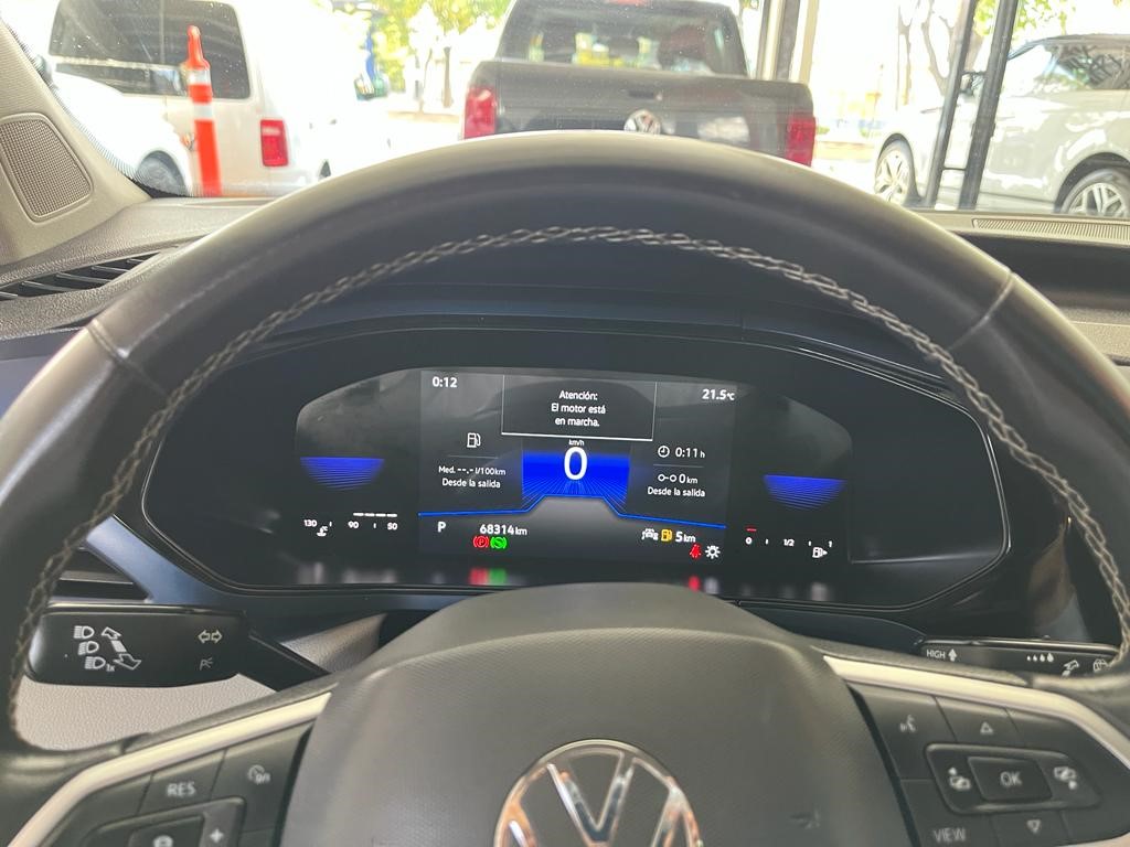 VOLKSWAGEN TAOS 2021