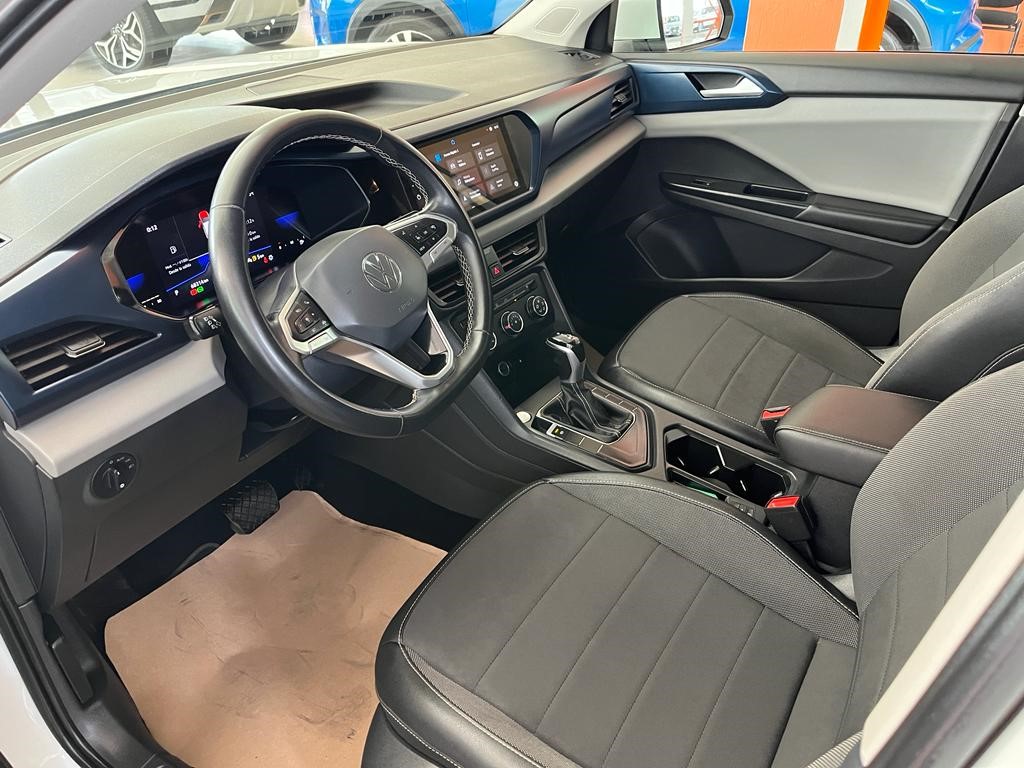 VOLKSWAGEN TAOS 2021