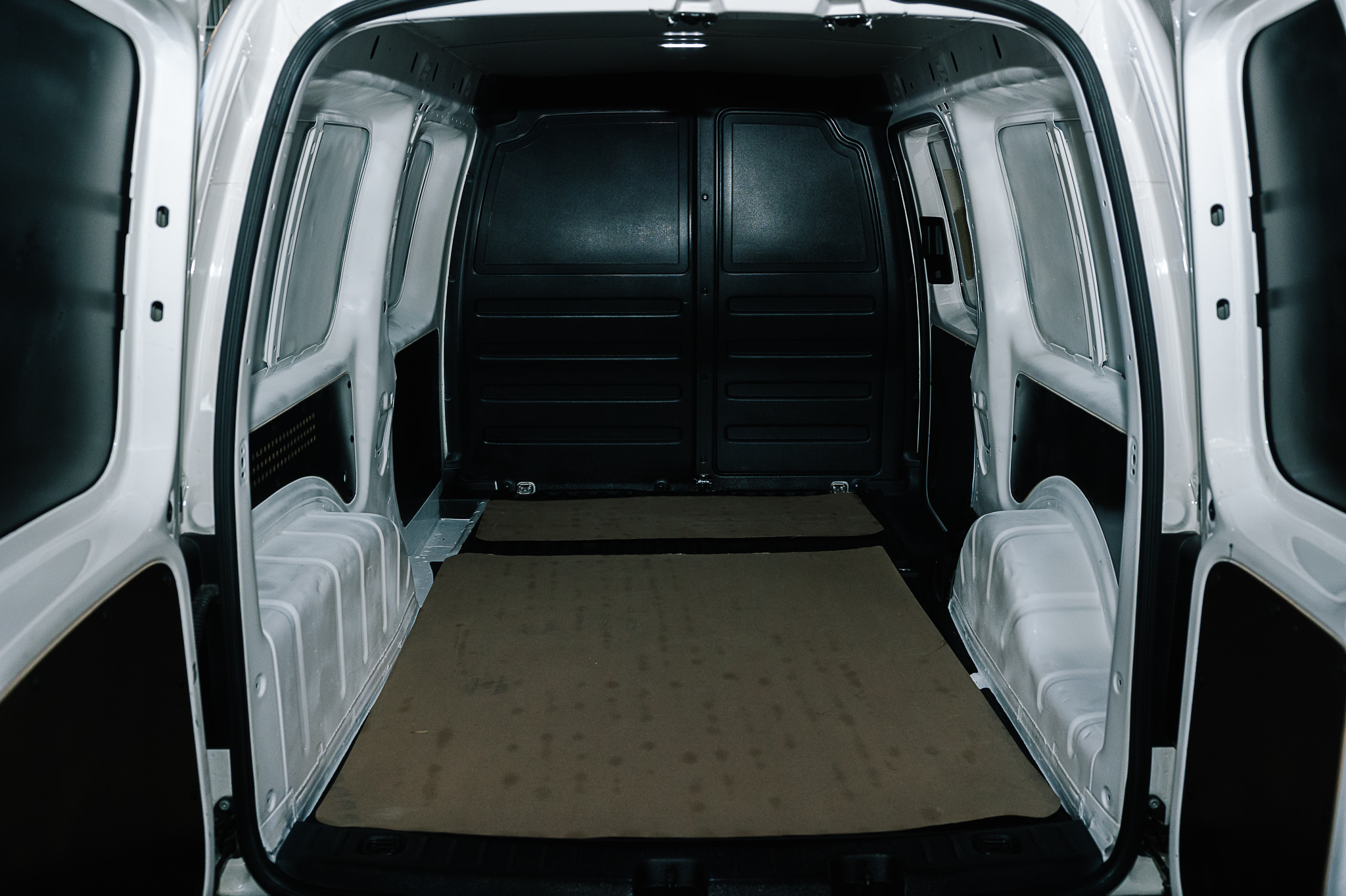 VOLKSWAGEN CADDY MAXI CARGO VAN 2020