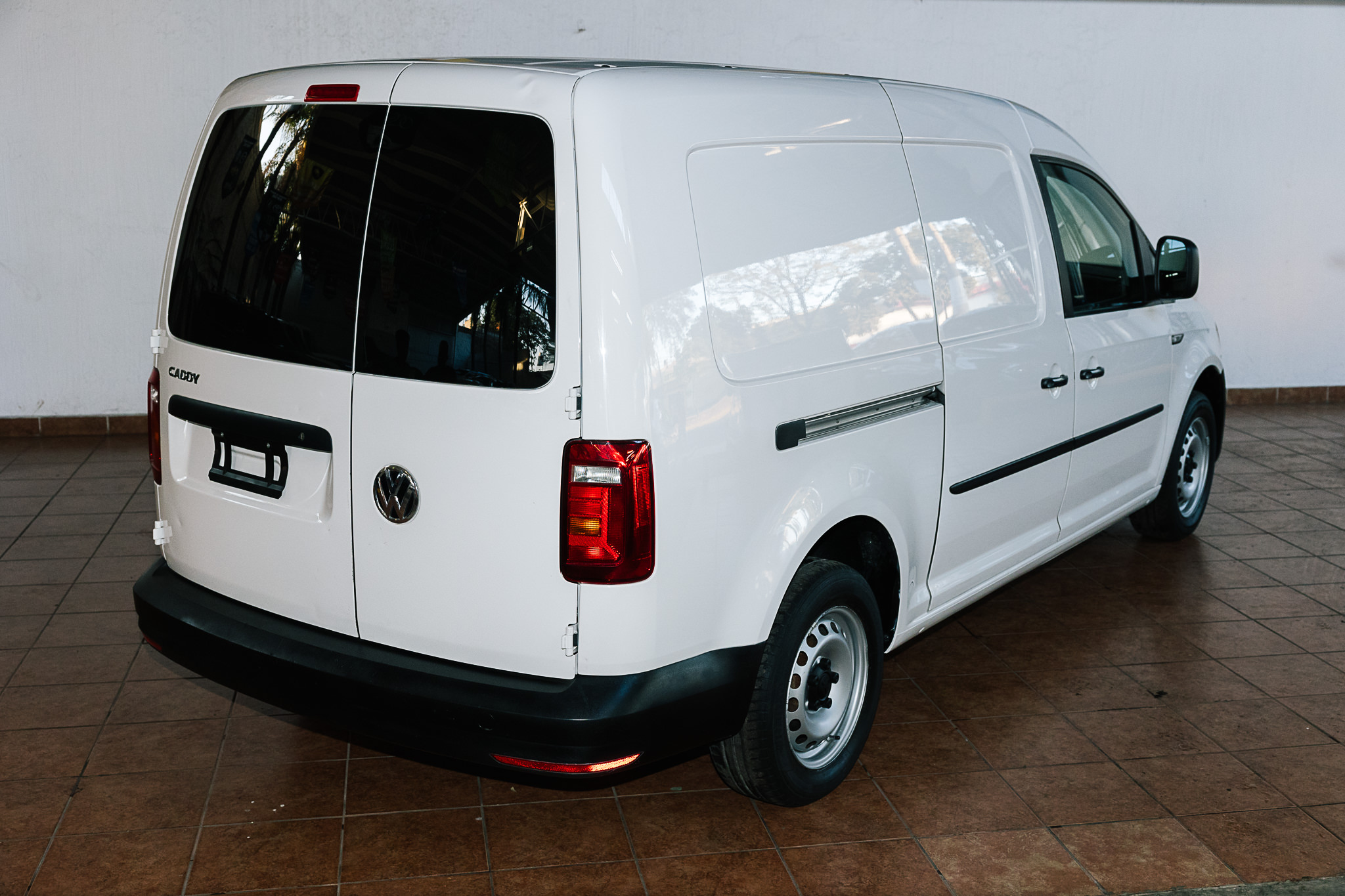 VOLKSWAGEN CADDY MAXI CARGO VAN 2020