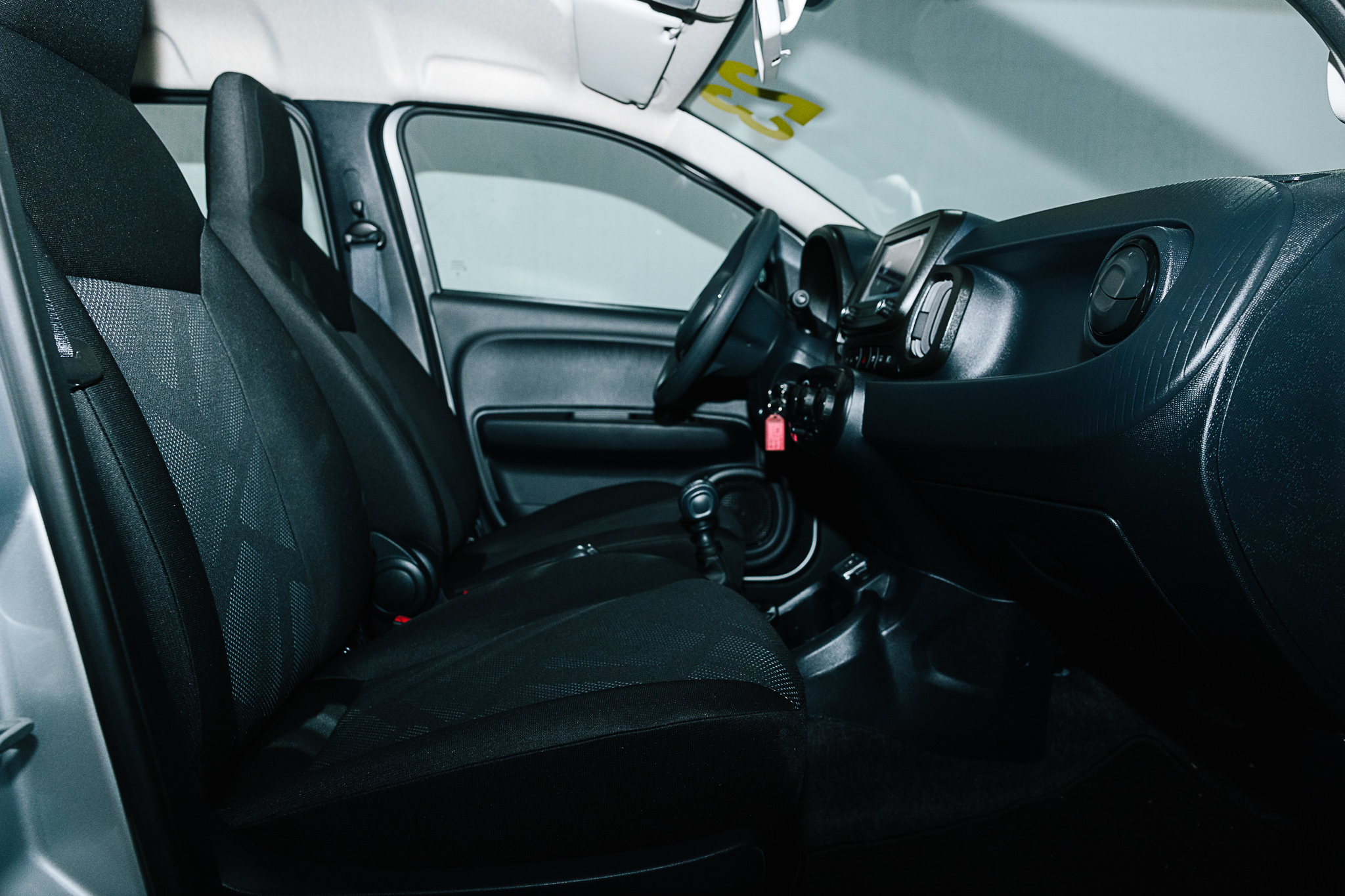 FIAT MOBI LIKE HATCHBACK 2023