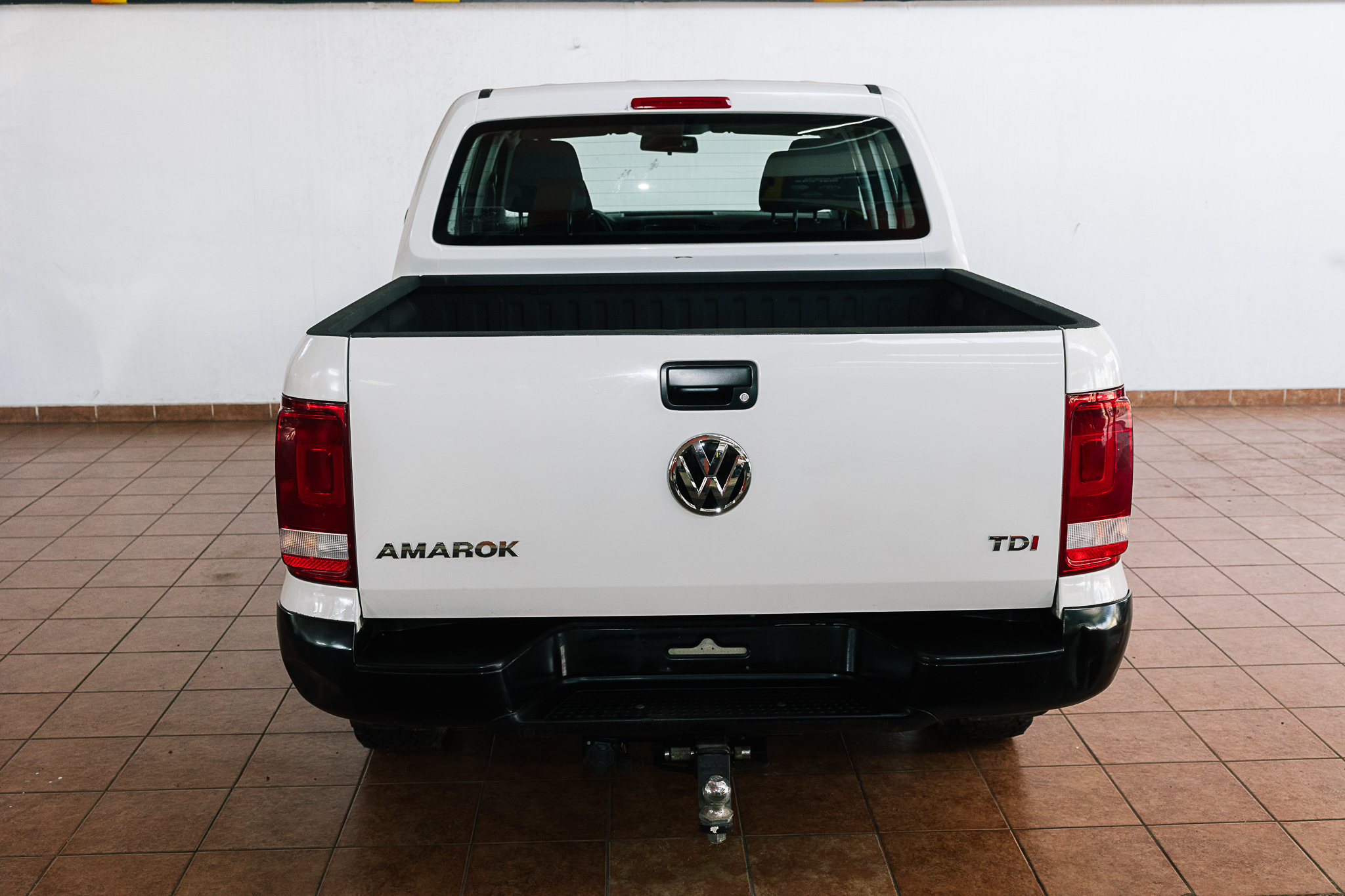 VW AMAROK TRENDLINE DIESEL 4X2 V4 2018 BONO DE $ 30,000