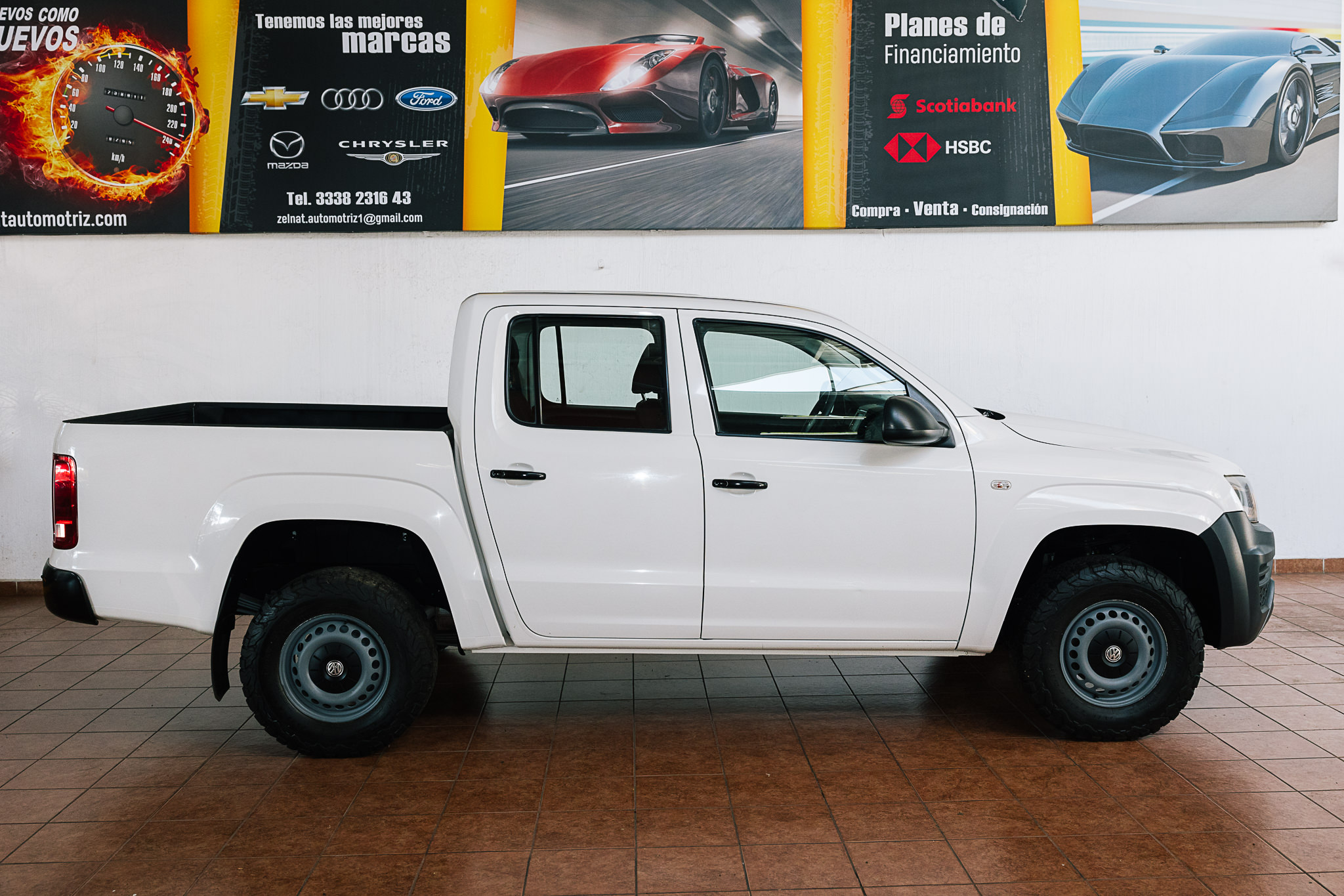 VW AMAROK TRENDLINE DIESEL 4X2 V4 2018 BONO DE $ 30,000