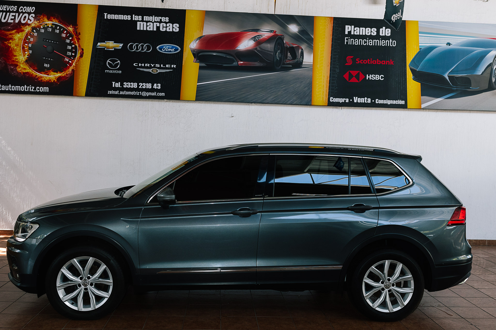 VOLKSWAGEN TIGUAN IQ. DRIVE 2020