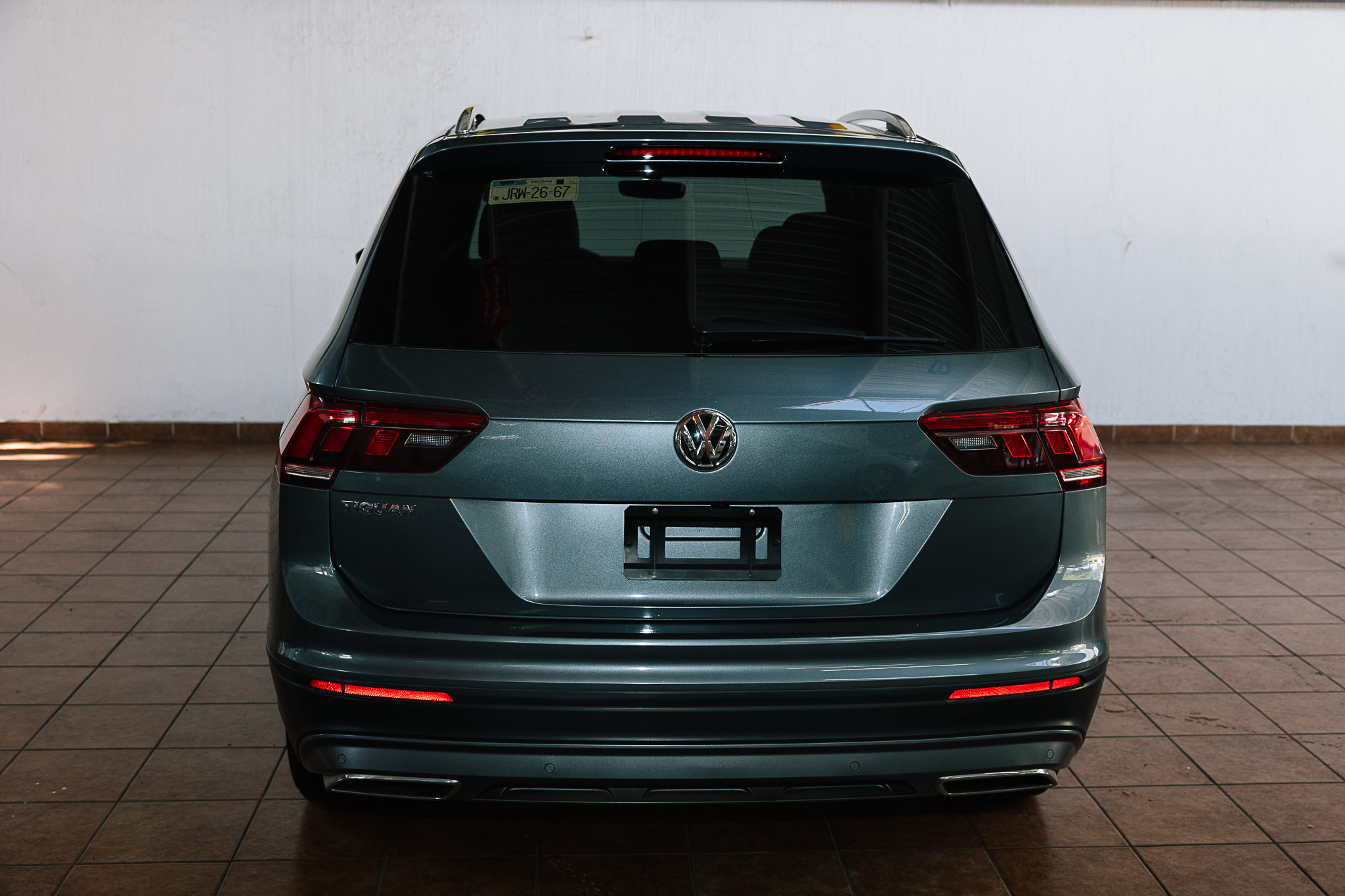 VOLKSWAGEN TIGUAN IQ. DRIVE 2020