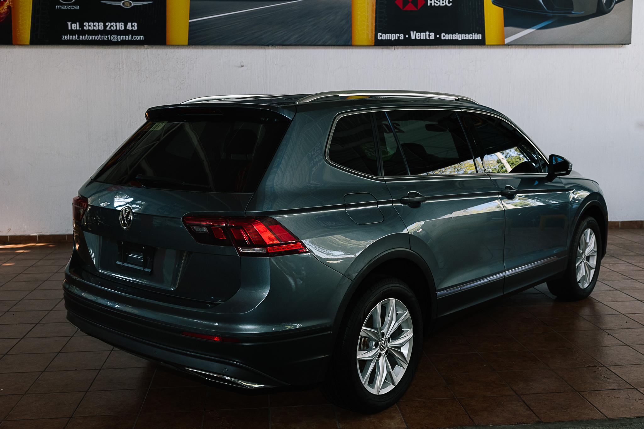 VOLKSWAGEN TIGUAN IQ. DRIVE 2020