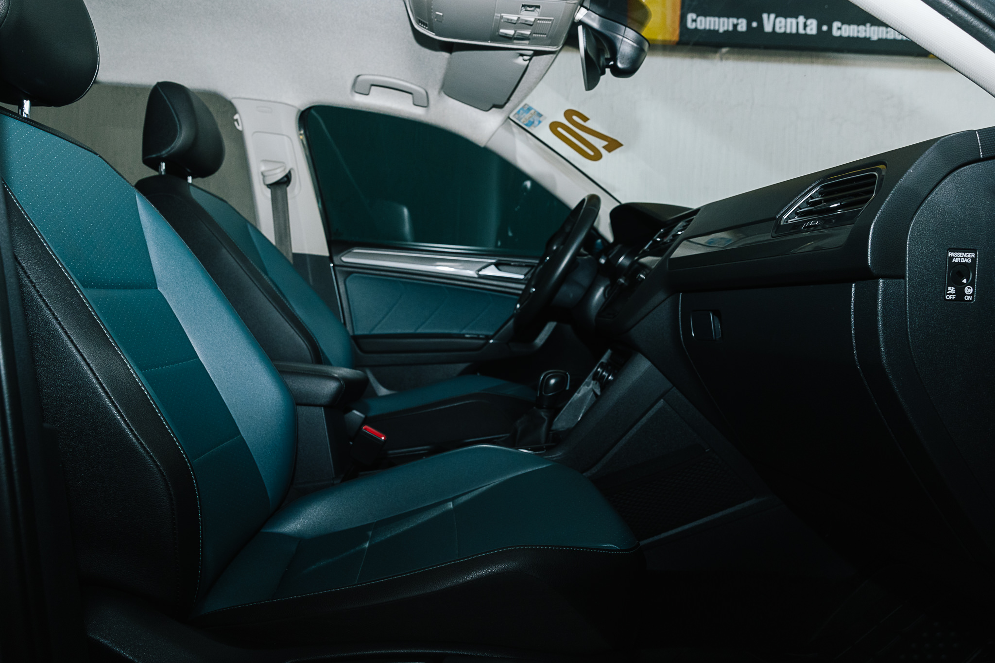 VOLKSWAGEN TIGUAN IQ. DRIVE 2020