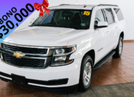 CHEVROLET SUBURBAN 2015 BONO DE $ 30,000